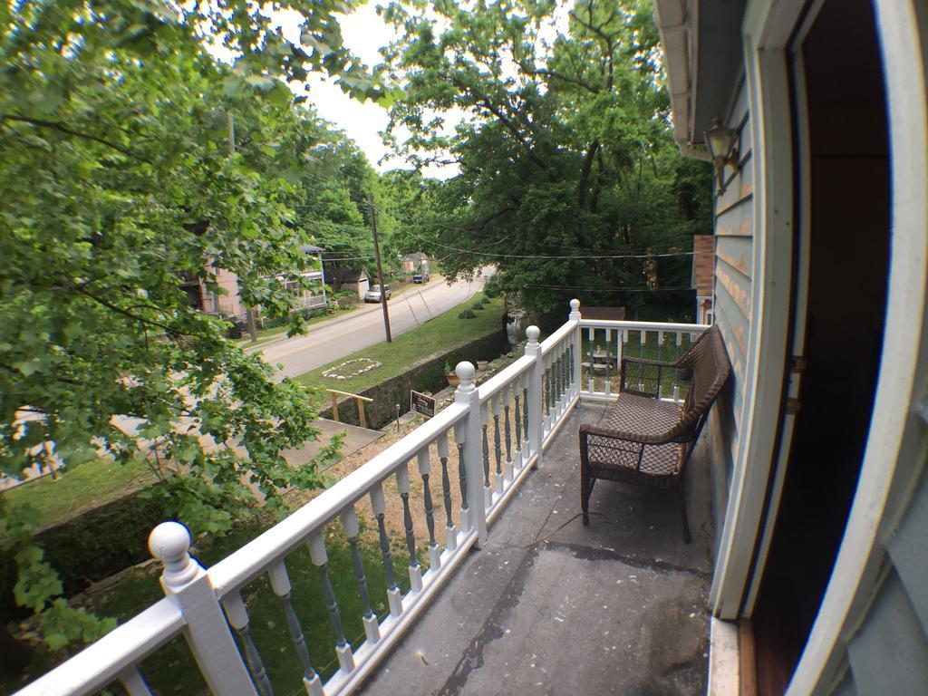Cottages On Main Eureka Springs Exterior foto