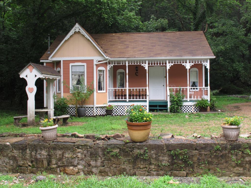 Cottages On Main Eureka Springs Exterior foto